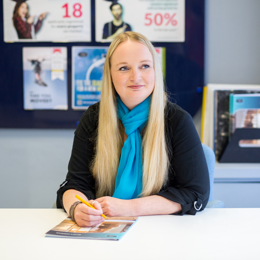 Kate Reay: Senior Sales