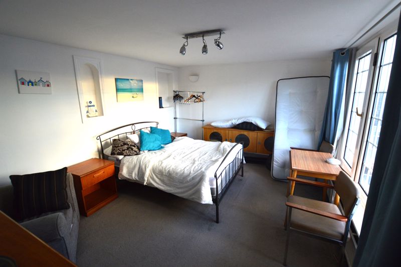 Vernon Place, NewbigginByTheSea Rook Matthews Sayer