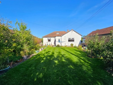 Cheviot View, Ponteland
