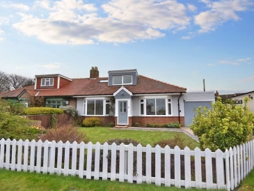 Farne Crescent, Seahouses