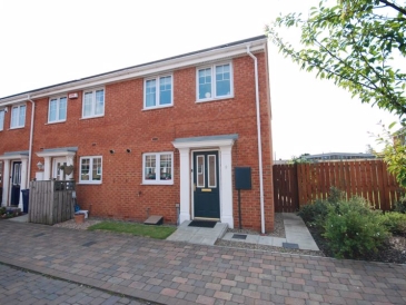 Neston Court, Central Grange