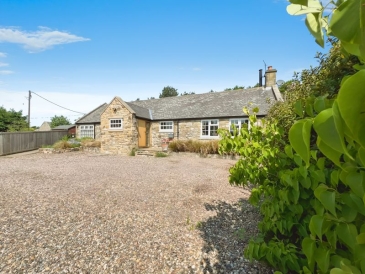 Berwick Hill Cottages, Berwick Hill Road
