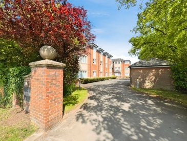 Louisville, Ponteland