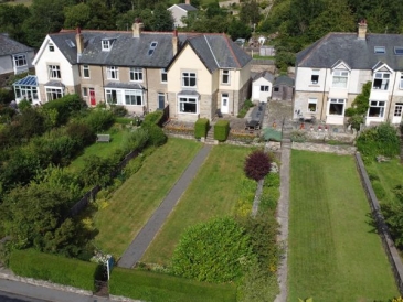Allen View, Catton