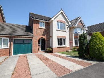 Robsons Way, Amble