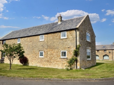 Farm Court, Druridge Bay