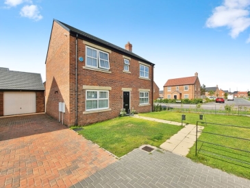 Glade Drive, Throckley