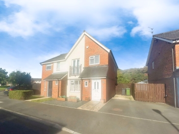 Howard Walk, Ashington