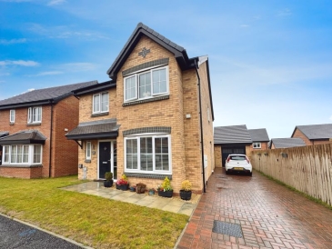 Monarch Grove, Ryton
