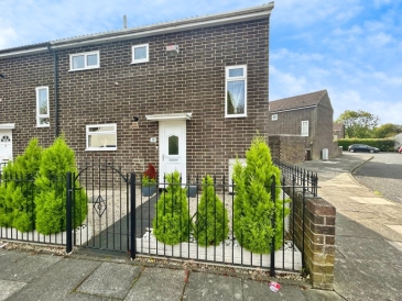 18 Garth Twentyseven