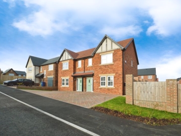 Eadington Court, Alnwick