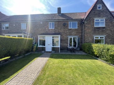 Whitefield Gardens, Ryton