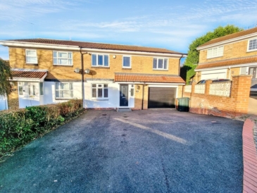 Crofton Way, West Denton Park