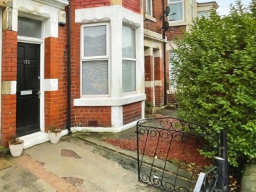 Warton Terrace, Heaton