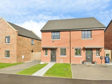 Alpine Place, Callerton