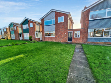 Denham Walk, Chapel House