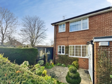 Lambton Close, Crawcrook