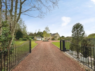 Longhorsley, Morpeth