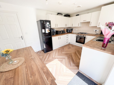Canch Crescent