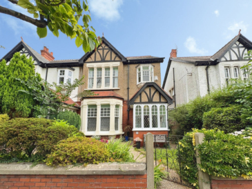 3 Rosebery Avenue