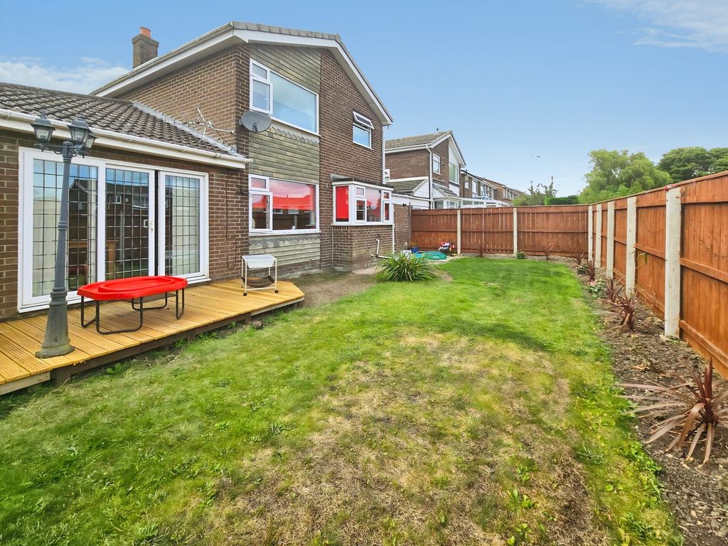 BD009020-garden