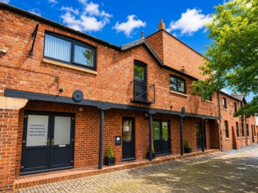Unit 2 The Old Stables, Greys Yard, Morpeth, Northumberland NE61 1QD