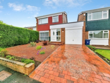 Overton Close, Dumpling Hall