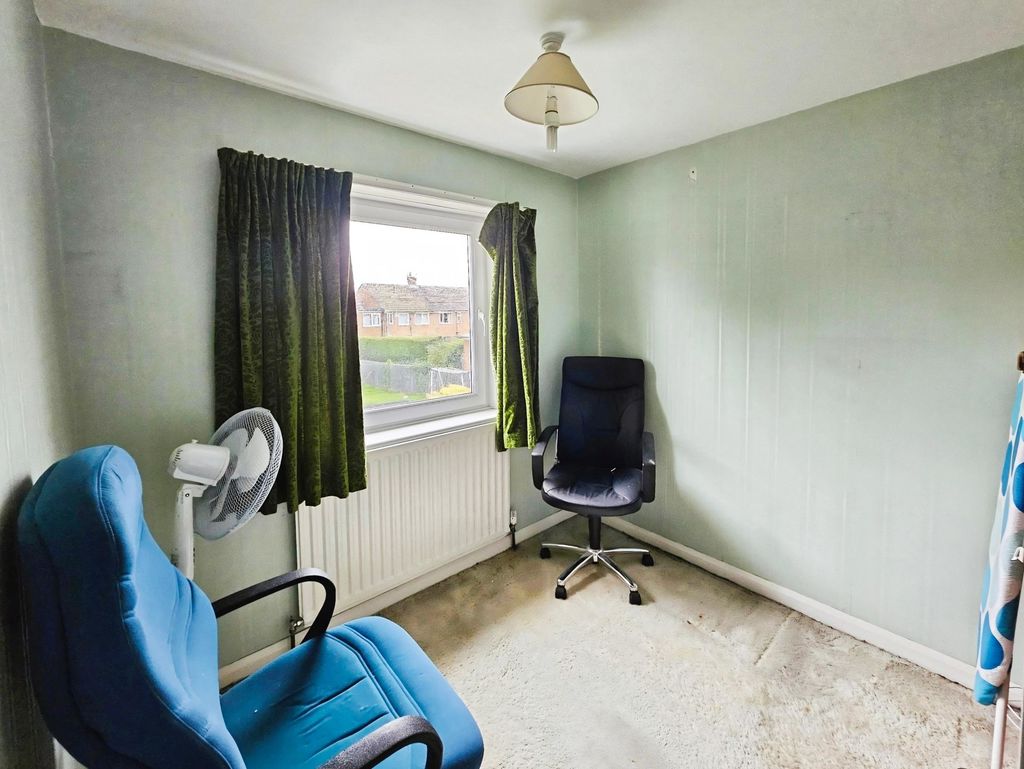 BD009061-bed-4