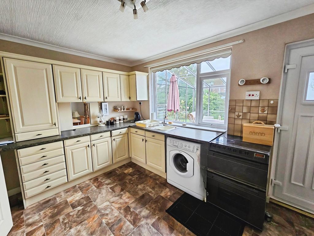 BD009061-kitchen